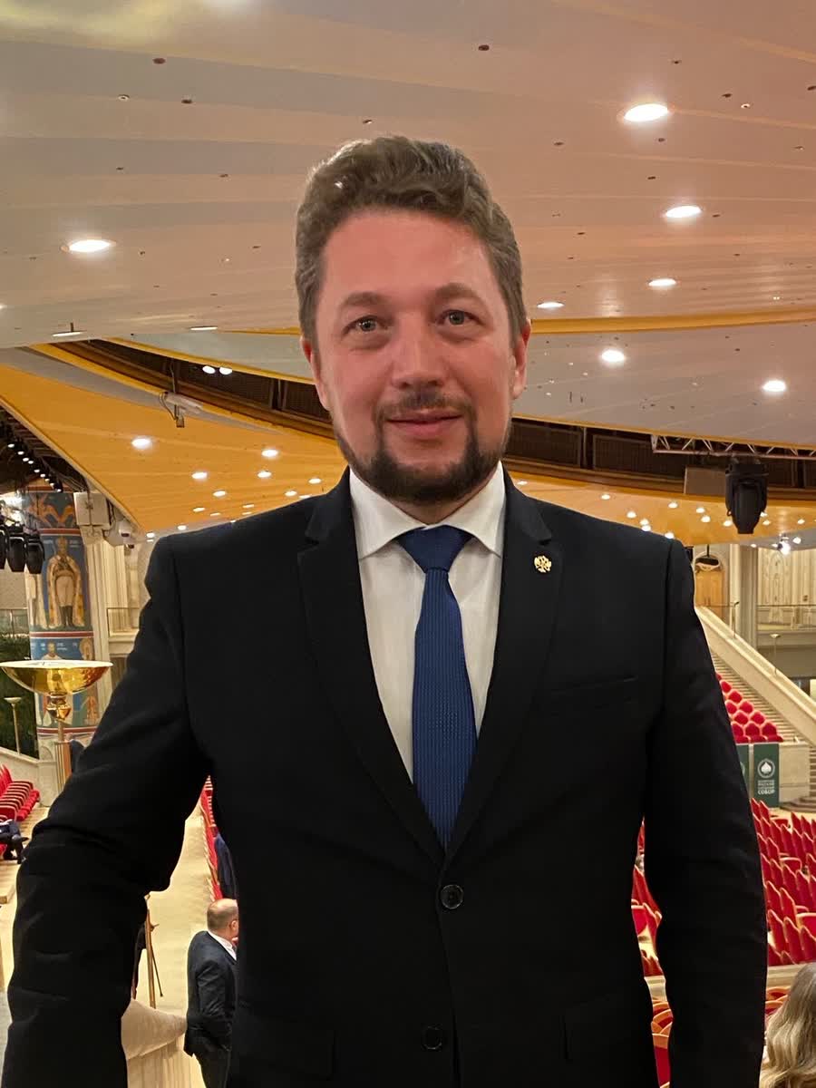Чураков Александр Николаевич — коммерческий директор СК «Патер-Строй»